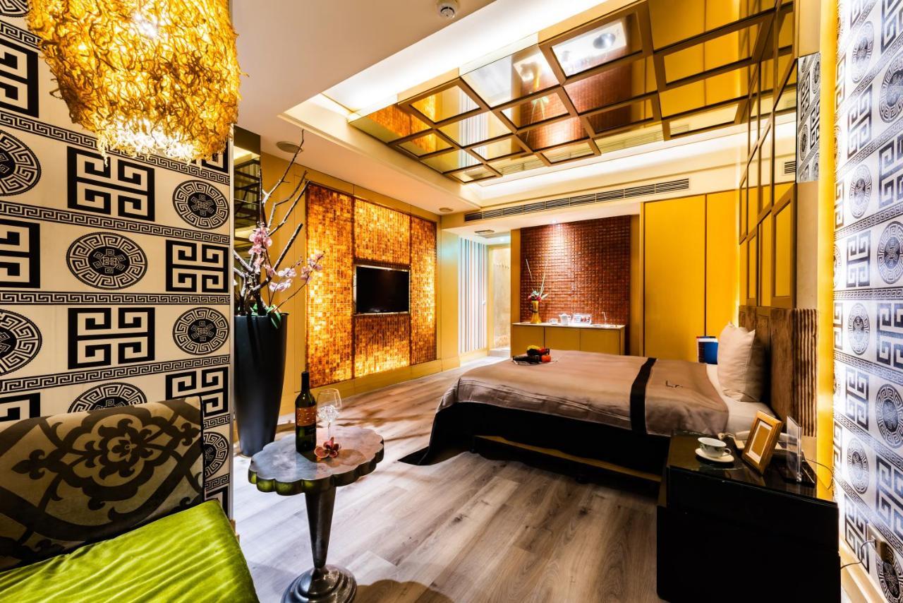 Liti Motel Taichung Extérieur photo